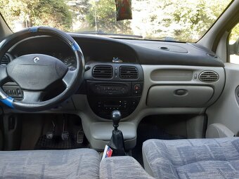 Renault scenic rx4 - 18