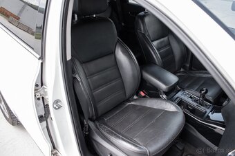 Kia Sorento 2.2 CRDi VGT 4WD ISG Platinum A/T - 18