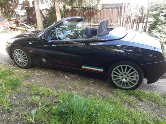 Predám Alfa Romeo Spider - 18
