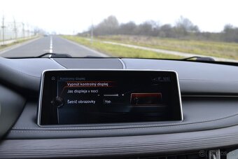 BMW X5 Mpaket xDrive40d Individual Nočné videnie Nappa SK - 18