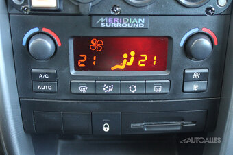 Peugeot 207 1,4 i 16V 65 kW - 18