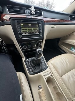 Predám Škoda Superb 2011 2.0 TDI 103kw common rail - 18
