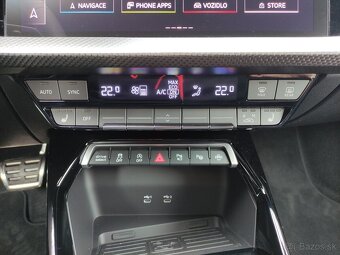 Audi RS3 FACELIFT MATRIX SONOS HUD KAMERA ZÁRUKA MY 2025 - 18