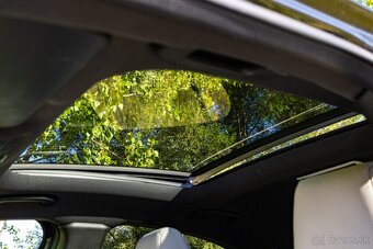 Mercedes-Benz A250 AMG Line - 18