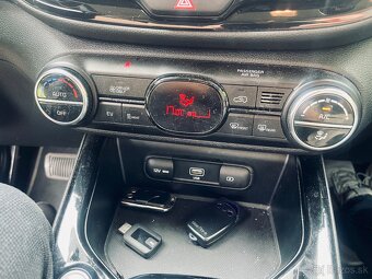 Predám KIA E-SOUL PLATINUM r.v 2021 - 18