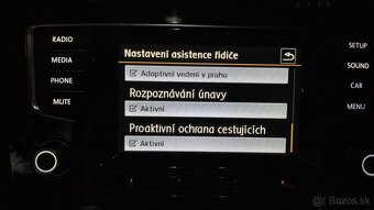 Volkswagen Golf 7 2.0 TDI 110kW Highline 4Motion VAM - 18