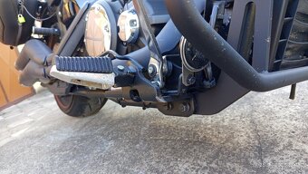 Yamaha XVS 1300 CU Custom Stryker - 18