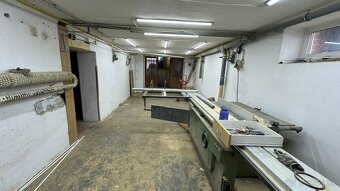 REZERVOVANÉ: Rodinný dom s veľkou dielňou - Smižany - 18