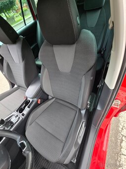 Predam Škoda octavia 4 combi 1.5tsi Kessy LED DPH -  - 18