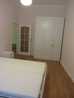 Byt s rozlohou 110 m² a 2 balkónmi v Starom Meste - 18