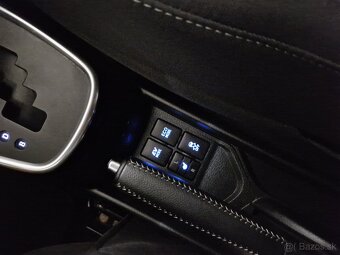 Toyota Yaris Hybrid Automat 1,5 Selection facelift 54kW LED - 18