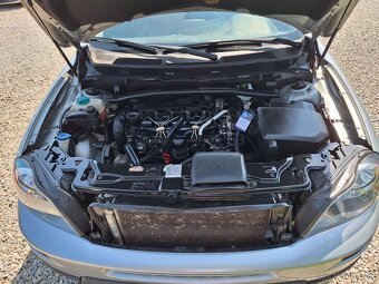 Volvo XC90, D5 MANUÁL, 7.míst SUMMUM - 18