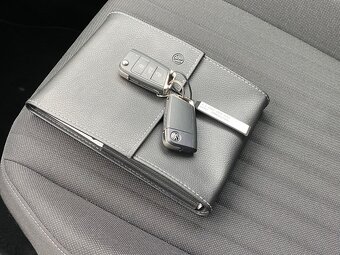 Volkswagen Tiguan 2.0 TDI EVO Elegance 4Motion DSG - 18