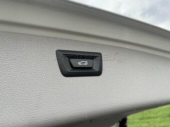 BMW F31 320XD 8AT PANO - 18