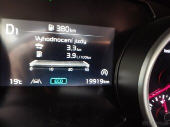Kia ceed 1.6 automat rok 10.mesic 2023 - 18