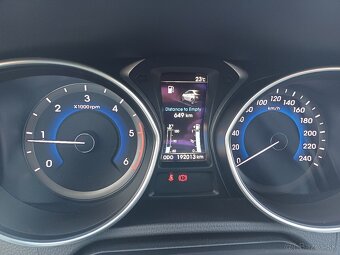 Hyundai i30 1.6 CRDI/94 KW STYLE MT6 + ZIMNE PNEU - 18
