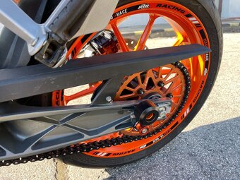 KTM DUKE 390 ABS 4430km 7/2016 Akrapovic - 18