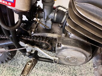ČZ 380 CROSS MOTOR 981 - 18