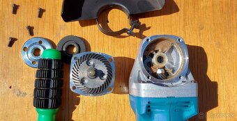 Aku flex ø125mm, 4 rýchlosti otáčok, 18V, bez Aku (Makita). - 18