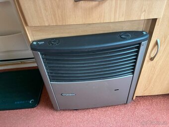 Lunar Clubman, WC,SOLAR,BOILER - 18