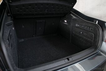 Škoda Superb 2.0TDI 110kW DSG Sportline ACC Matrix Kamera - 18
