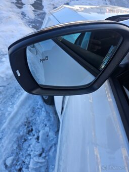 Škoda Octavia Combi 2.0 TDI RS - 18