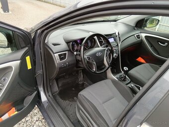 Hyundai i30 CW 1.6i CRDi  Family - 18