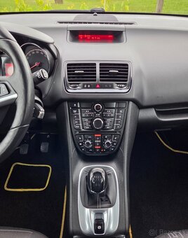 Opel Meriva 1.4 16V 74KW/100PS R.V.09/2014 - 18