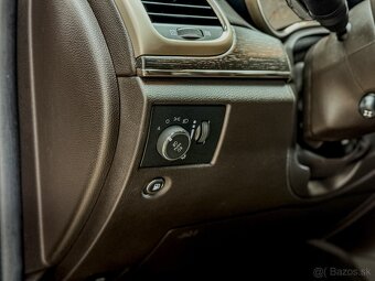 Jeep Grand Cherokee 3.0L V6 TD Summit A/T - 18