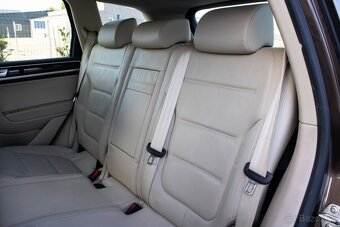 Volkswagen Touareg 3.0 TDI - 18