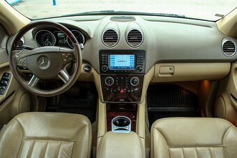 Mercedes-Benz ML 320 CDI 4MATIC - 18