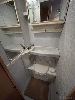 Predam Obytny prives karavan ADRIA - 18