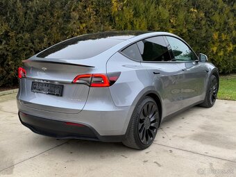 TESLA MODEL Y PERFORMANCE DUAL MOTOR 4x4, 393KW/534PS BLACK - 18