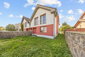 5-IZB. DVOJPODLAŽNÝ RODINNÝ DOM 165 m², TICHÁ LOKALITA, ROV - 18