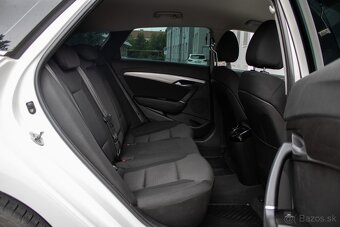 Hyundai i40 CW 1.7 CRDi 136k Style - 18