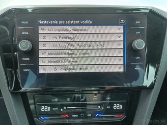 Volkswagen Passat Variant 1.5 TSI Business DSG r.v. 2022 - 18