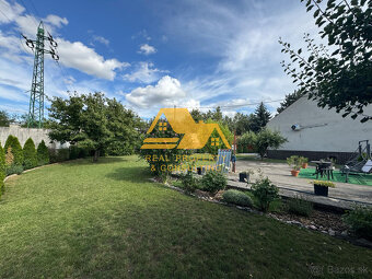 Exkluzívne Predám rodinný dom s garážou v tichej lokalite - 18