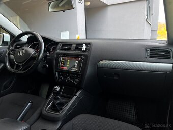 Volkswagen Jetta 1.2 TSI Comfortline - 18