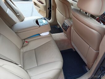 Lexus LS600h 4x4 - 18
