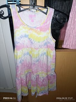 Šaty 122/128 a sukničky 116/122 - 18