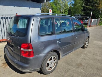 Volkswagen Touran  1.9tdi 77kw 2004 - 18