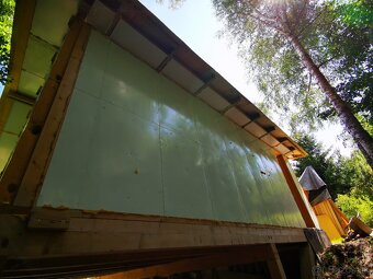 PIR izolácia hr11cm s plechom:16,-m2, bez plechu: 11,50,-m2. - 18