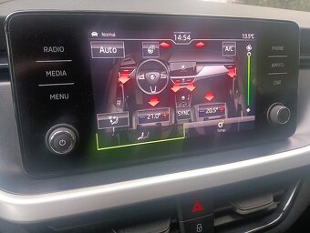 Skoda Scala 1,0TSI 85KW 6M Ambition - 18
