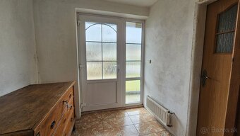 Rezervovaný_Väčší rodinný dom s pozemkom 2139 m2, Lopúchov - 18