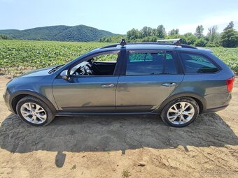Škoda Octavia scout - 18