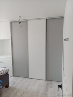 Vstavané skrine na mieru, kuchyňa na mieru, nábytok - 18