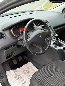 Peugeot 5008 1.6 HDI 80kw--2010--manual--147.000km - 18