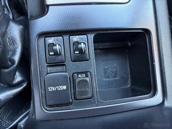 Toyota Landcruiser J150 - 18