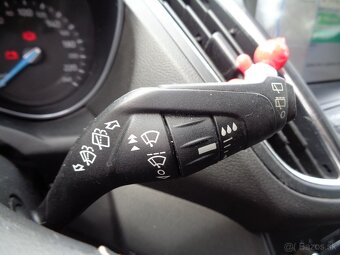 Ford C-Max 2.0 TDCi Duratorq Titanium - 18
