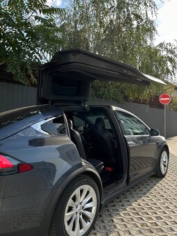 Tesla Model X 75D 2017 Unlimited Free Supercharging - 18